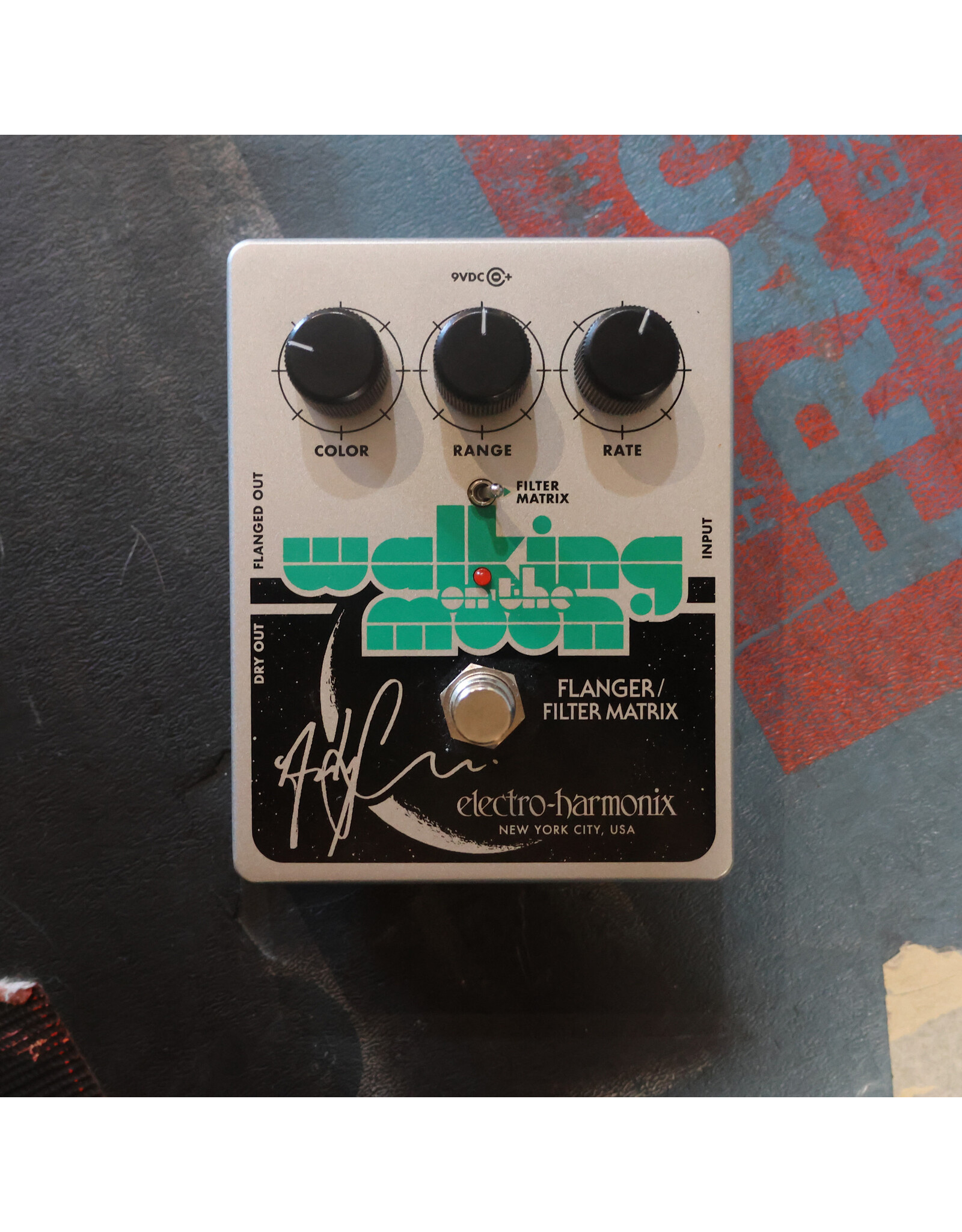 Electro-Harmonix EHX Andy Summers Walking on the Moon Flanger/Filter Matrix w/ Box, Used