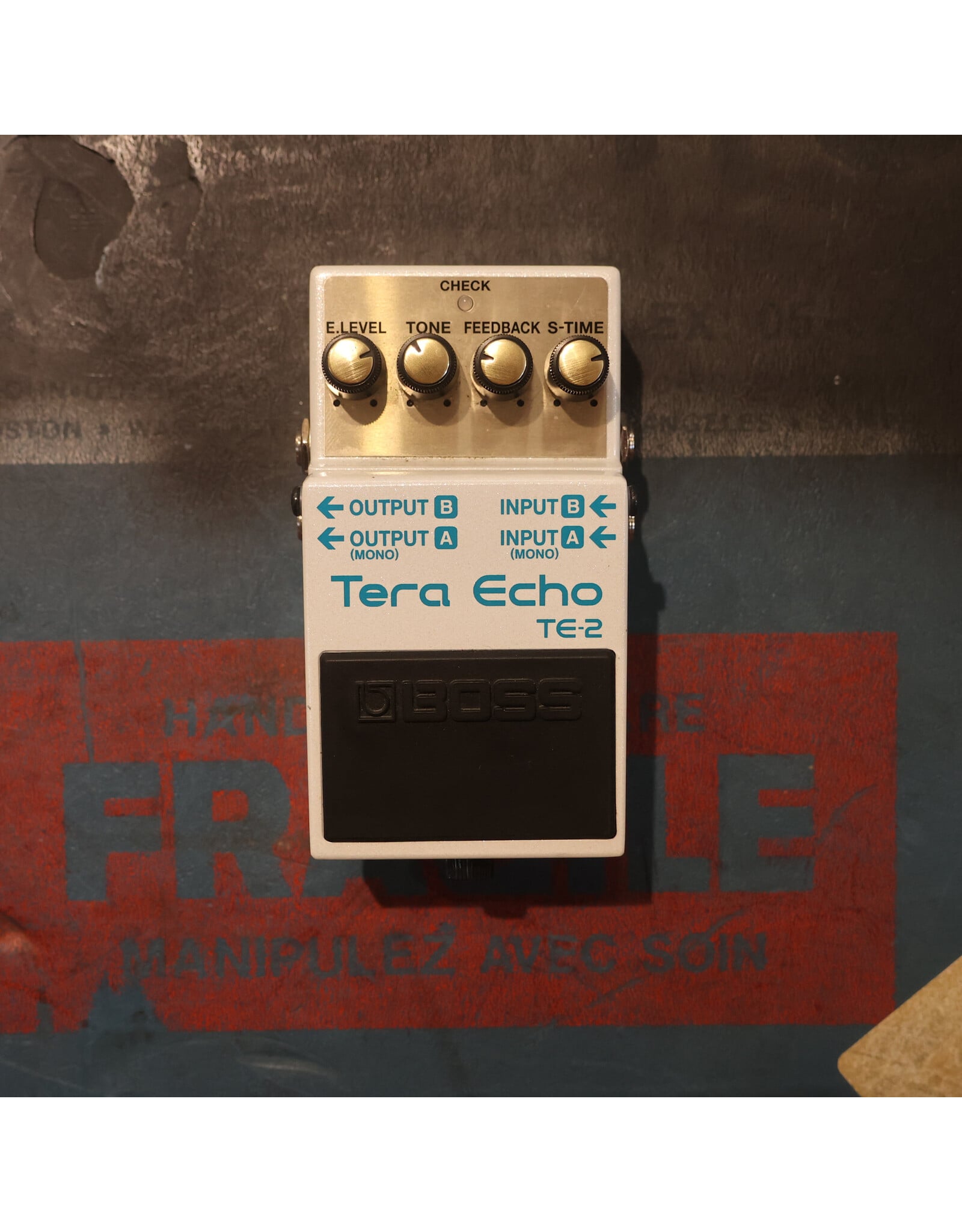 Boss Boss TE-2 Tera Echo w/ Box, Used