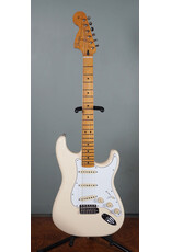 Fender Fender Jimi Hendrix Stratocaster, Maple Fingerboard, Olympic White