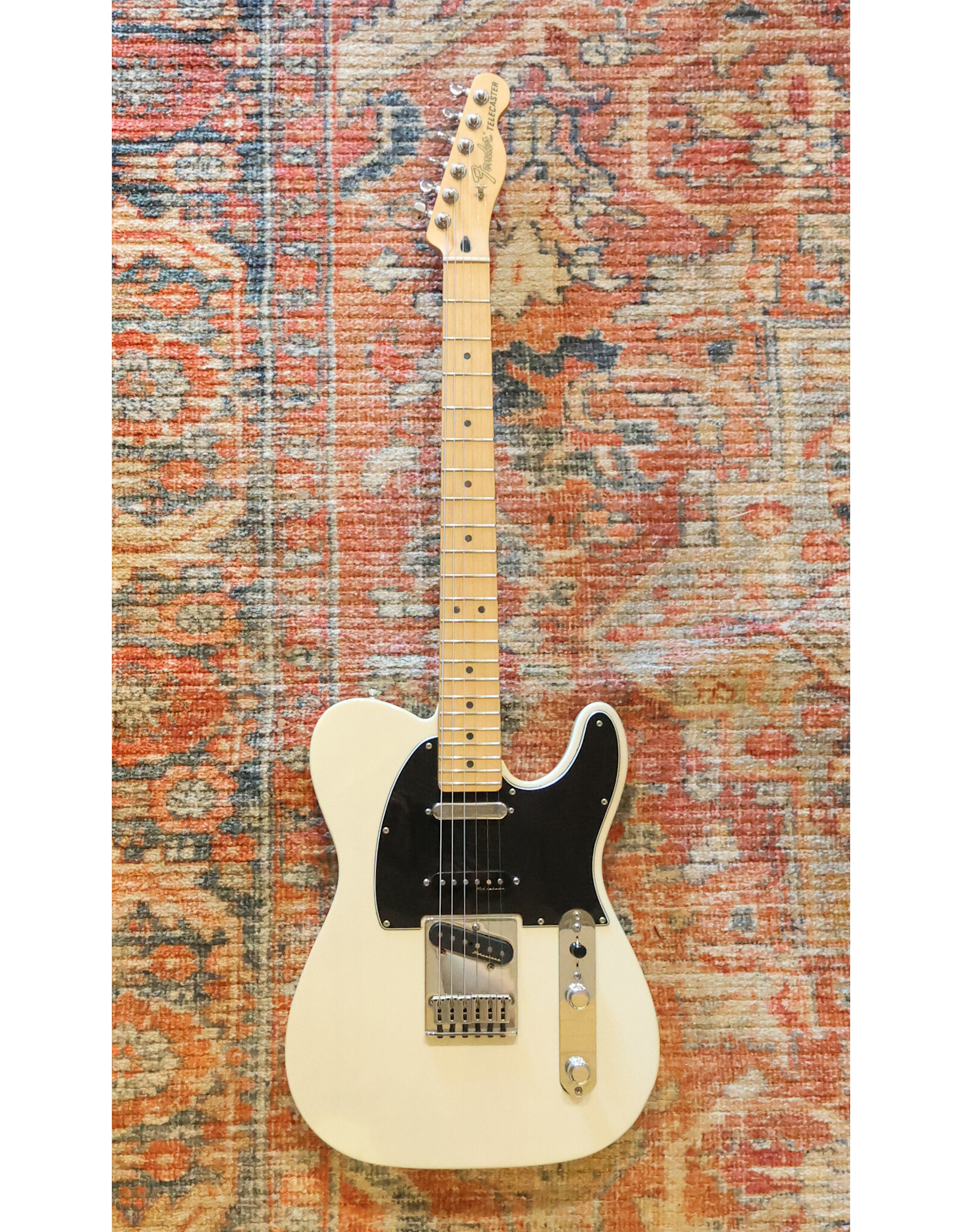 Fender Fender 2021 Deluxe Nashville Telecaster, White Blonde w/ Gig Bag