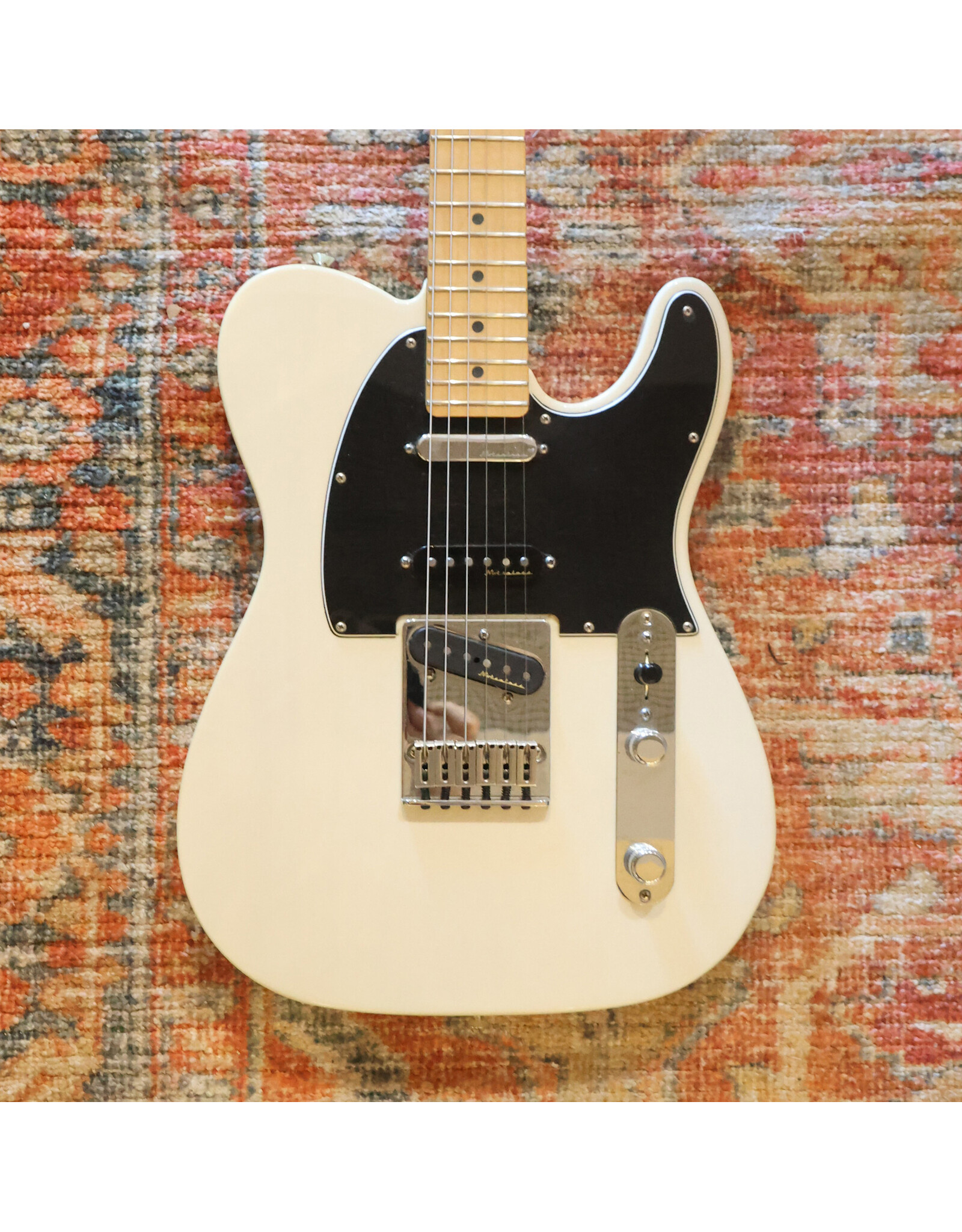 Fender Fender 2021 Deluxe Nashville Telecaster, White Blonde w/ Gig Bag