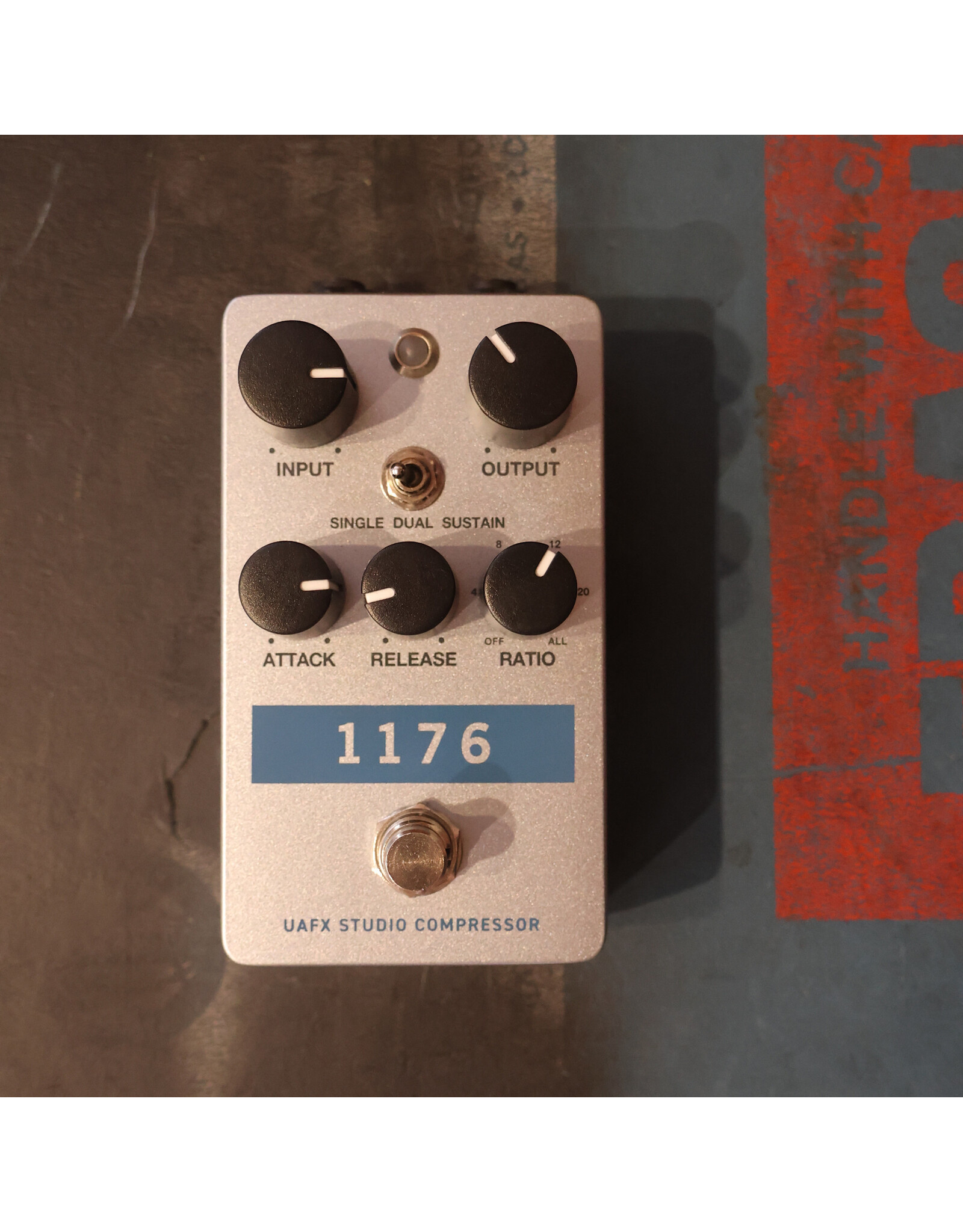 Universal Audio Universal Audio 1176 Studio Compressor, Used