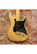 Fender Fender American Professional II Stratocaster, Butterscotch Blonde w/ Black Pickguard, Pickup Covers, and OHSC, Used