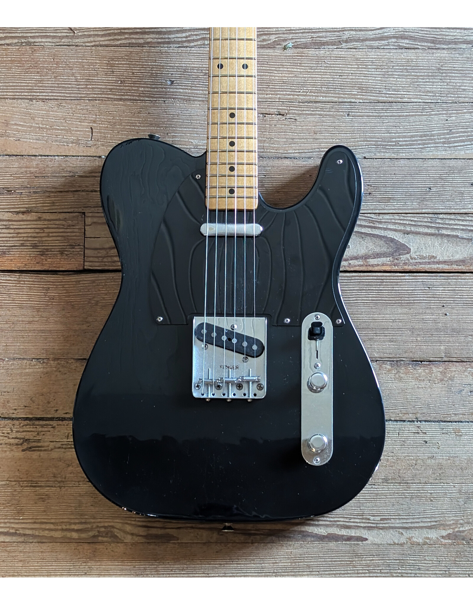 Fender Fender Dealer Exclusive Vintera Road Worn '60s Double Esquire, Black w/ Deluxe Hard Shell Case