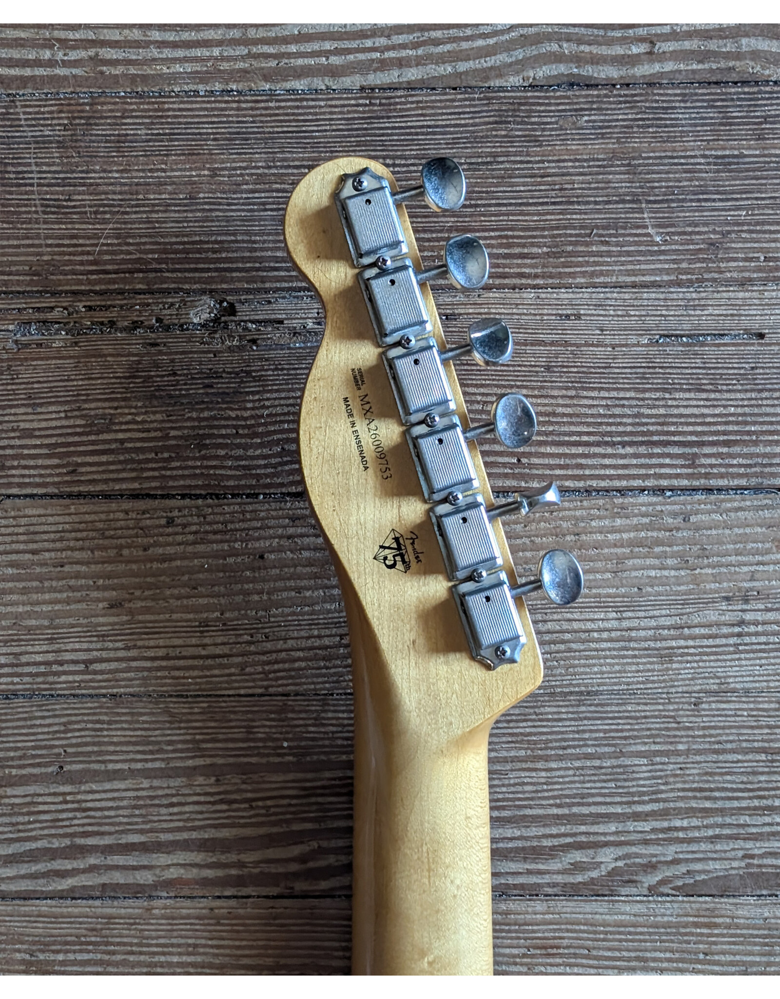 Fender Fender Dealer Exclusive Vintera Road Worn '60s Double Esquire, Black w/ Deluxe Hard Shell Case