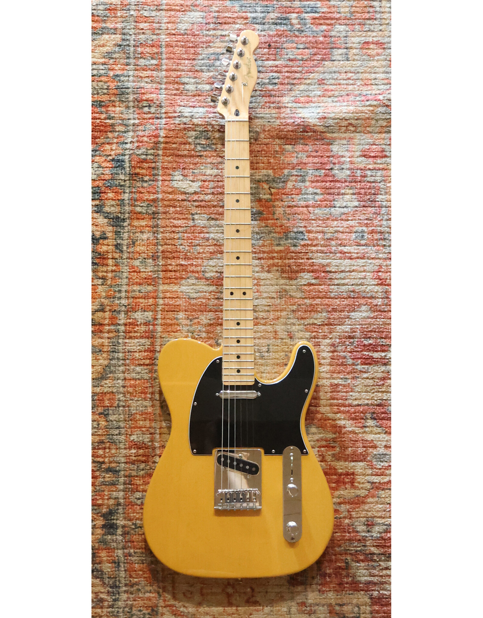 Fender Fender 2021 Player Telecaster, Butterscotch Blonde w/ Fender Navy Blue HSC, Used