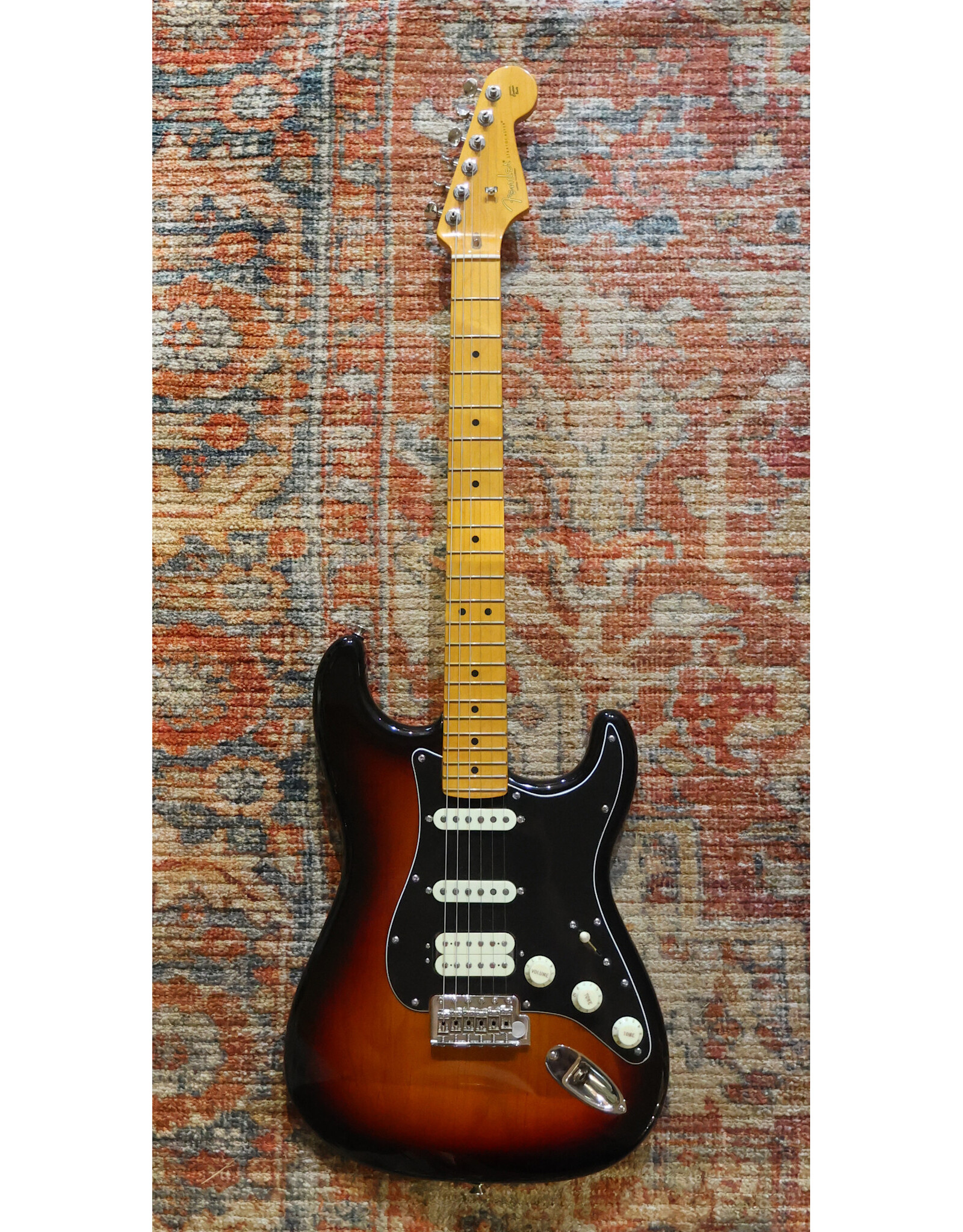Fender Fender American Professional Classic HSS Stratocaster, 3-Color Sunburst w/ Gig Bag, Used