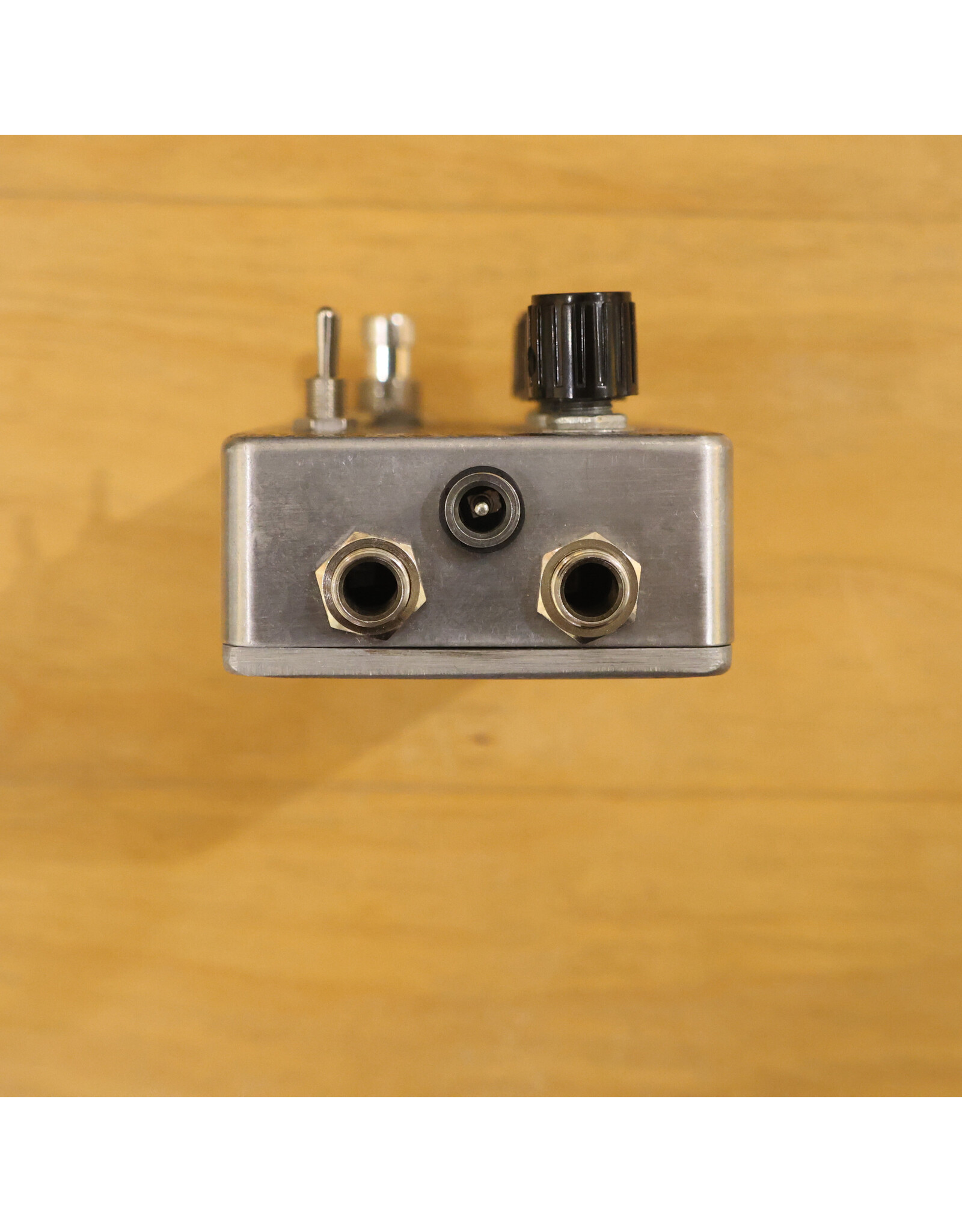 Ezhi & Aka Brom Fuzz, Used