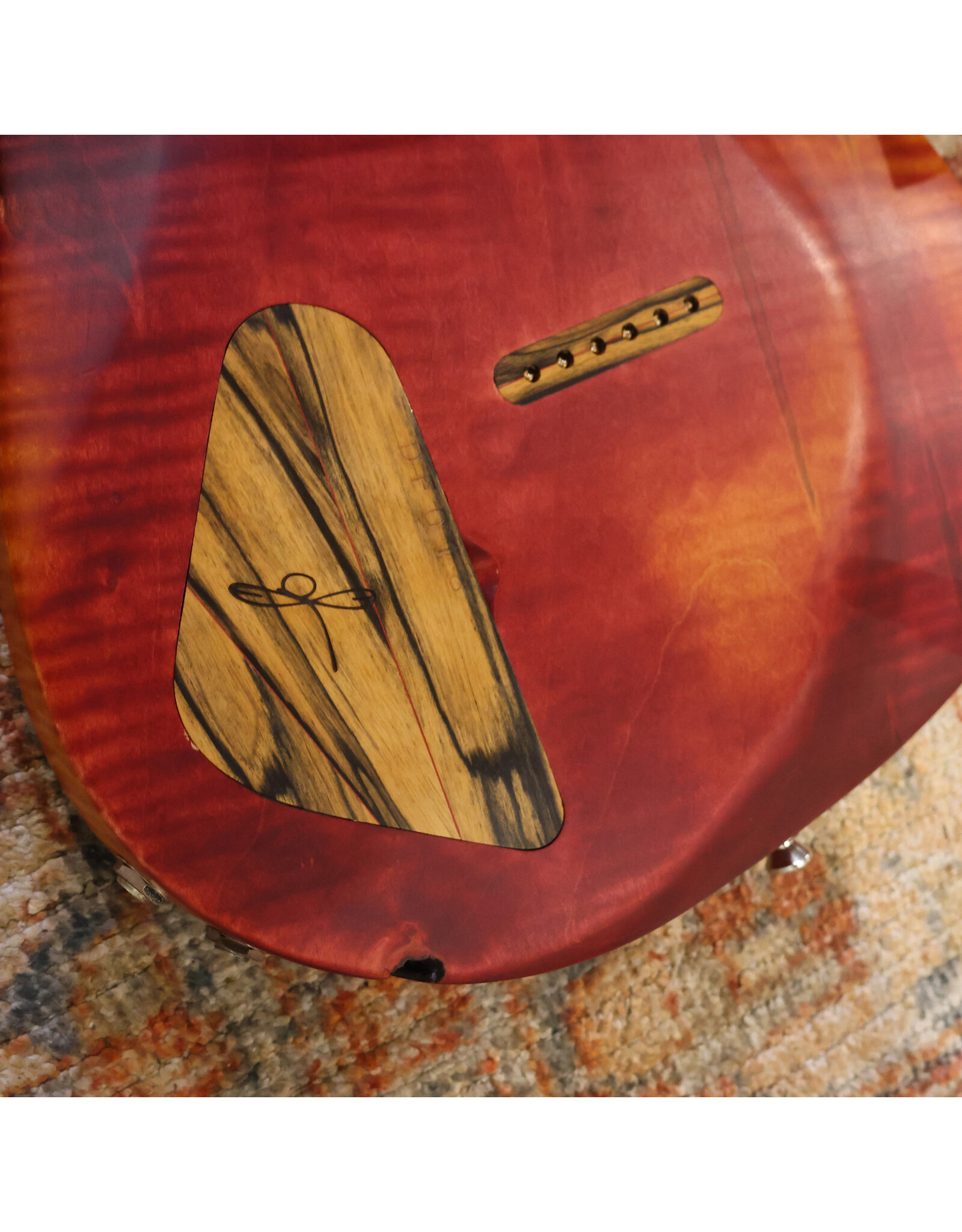 Daniel Fields Guitar Daniel Fields Guitar Dogwood Electric Guitar, Red Veneer/Rosewood w/ Case