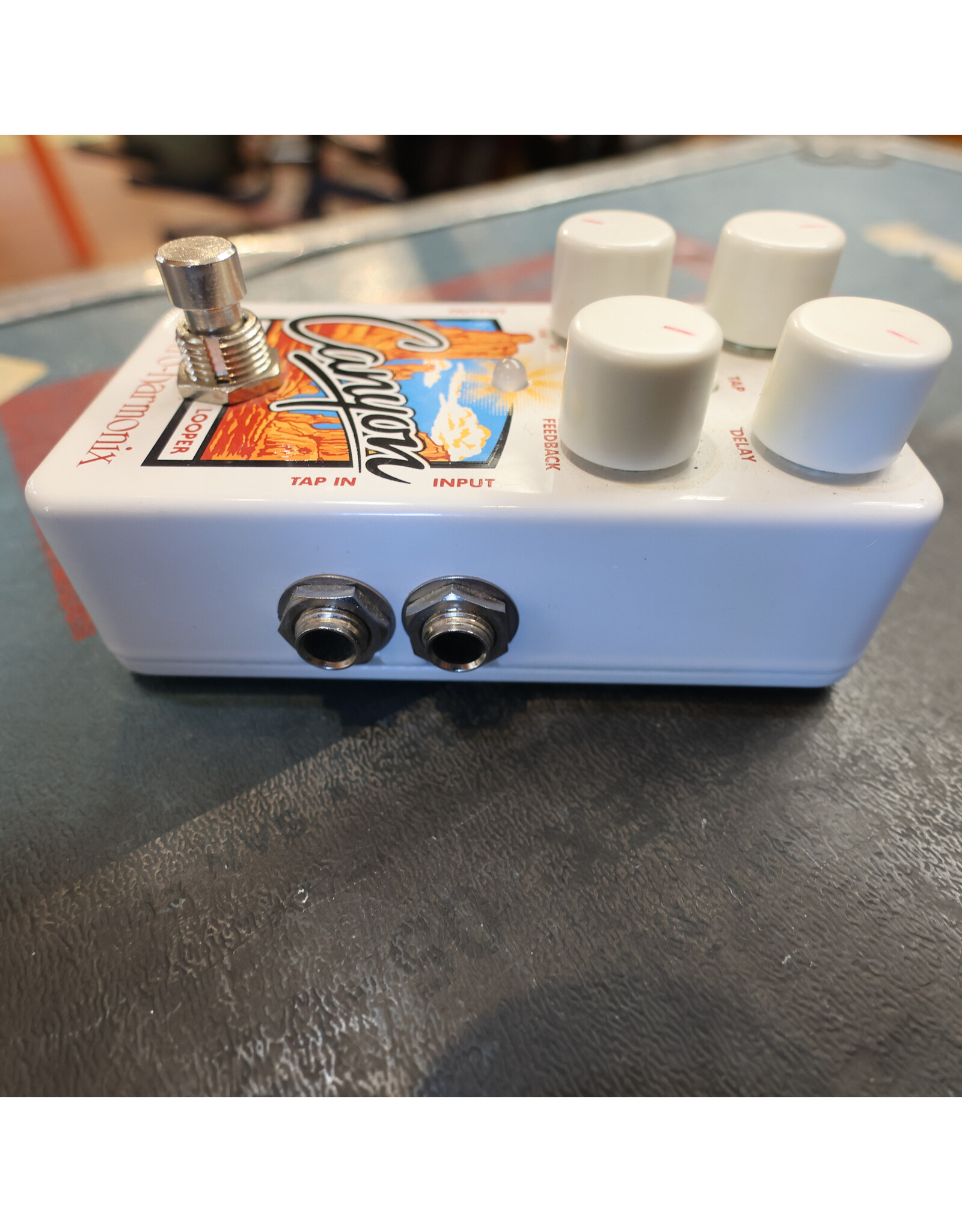 Electro-Harmonix EHX Canyon Delay & Looper, Used
