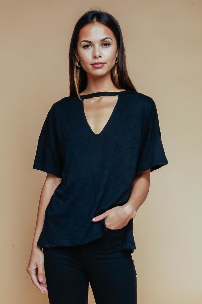 Estevan Choker Tee