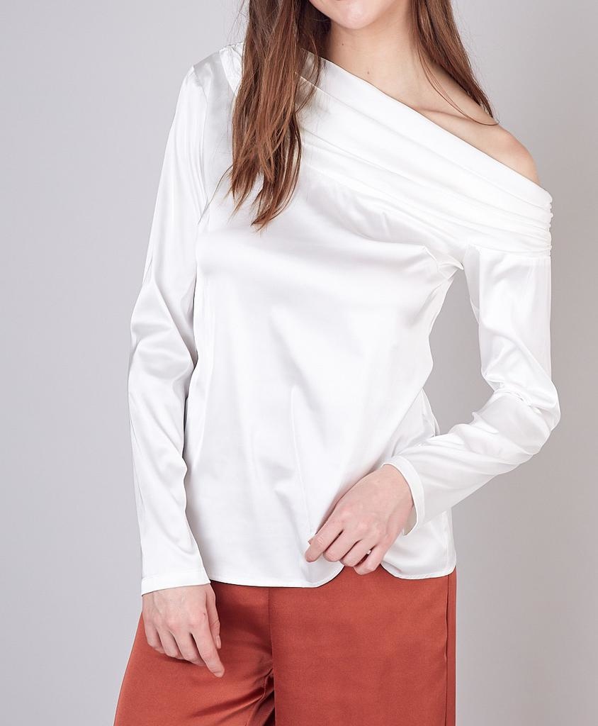 Ruched Detail Off Shoulder Top