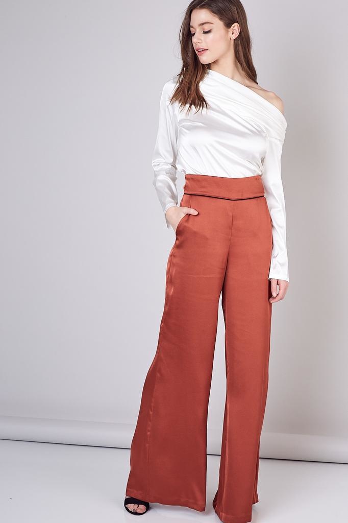 Ruched Detail Off Shoulder Top