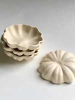 Beiko Ceramics Acorn Squash - Small: Coconut/ Coconut