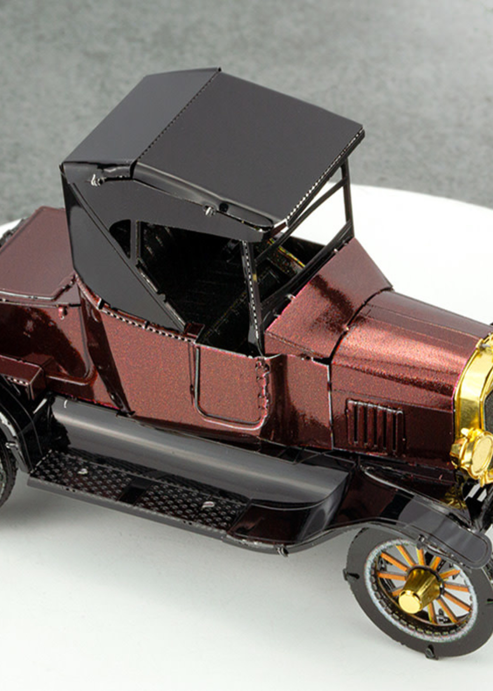 1925 Ford Model T Runabout vehicle