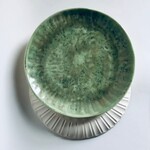 Beiko Ceramics Faceted Plate - Medium: Green Star