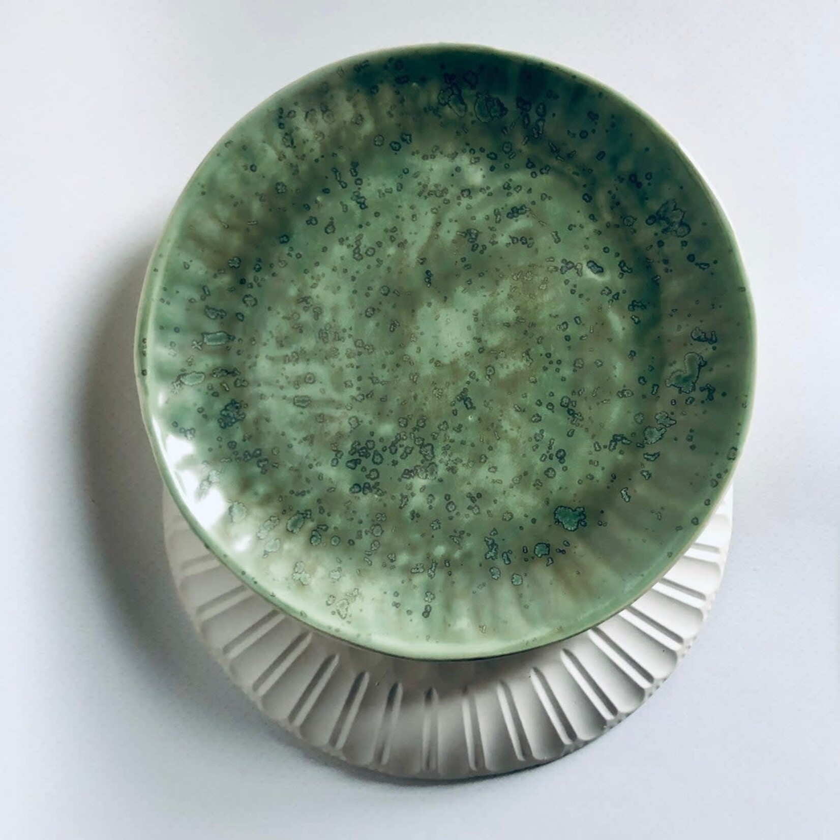 Beiko Ceramics Faceted Plate - Medium: Green Star