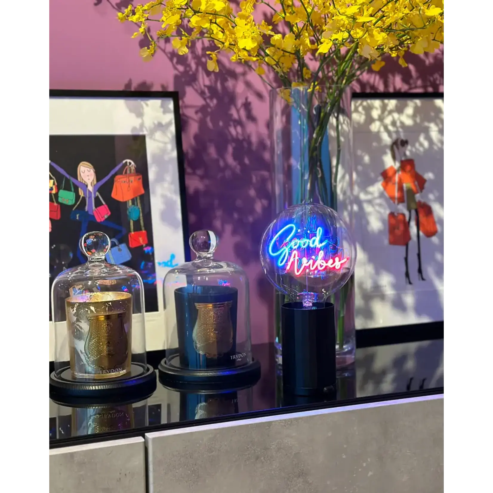Message in the Bulb Bulb: Good Vibes - Blue/ Red