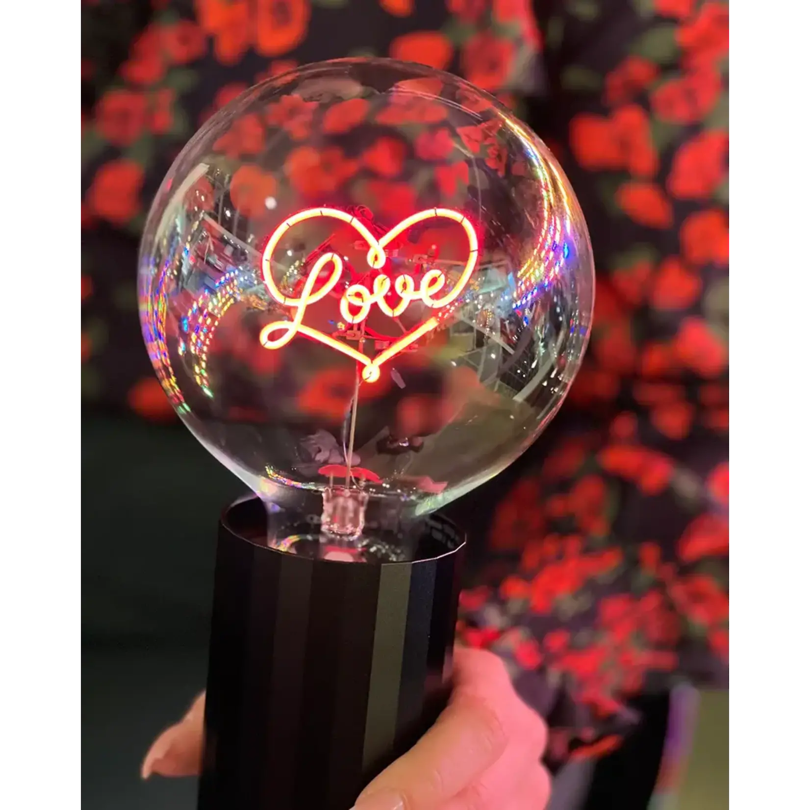 Message in the Bulb Bulb: Love - Red