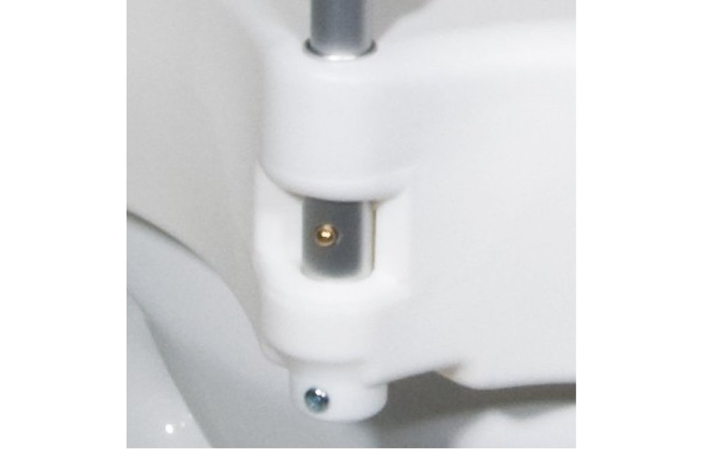 Drive Raised Toilet Seat w/Removable Arms 5"
