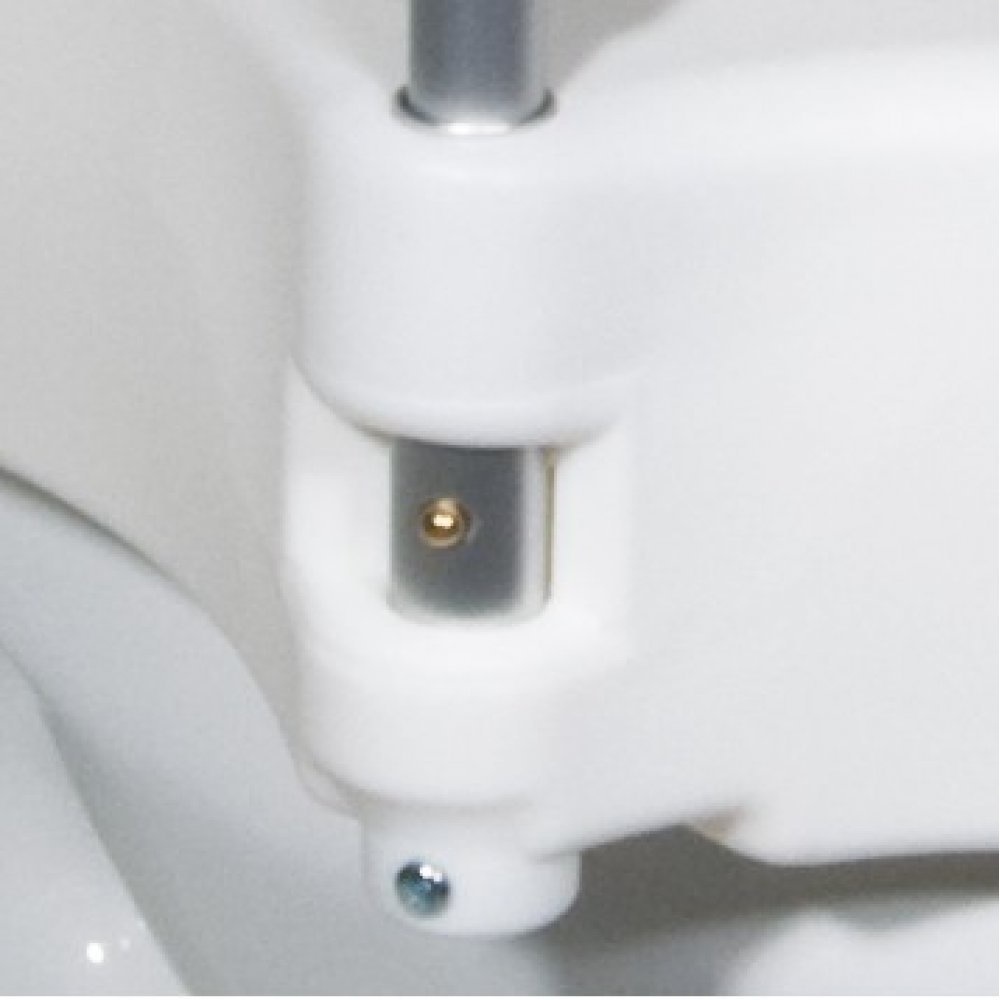 Drive Raised Toilet Seat w/Removable Arms 5"