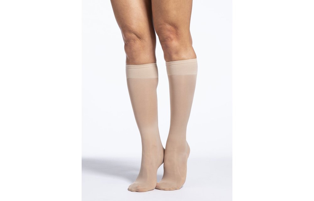 Knee-High Sheer Fashion Hosiery Women 15-20mmHg