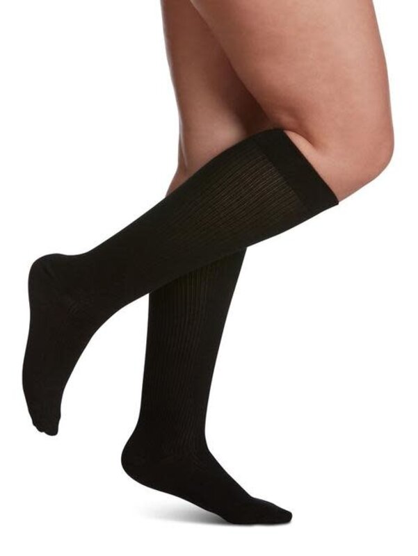 SGV-SIGVARIS Traveno Travel Compression Sock for Women 15-20mmHg Black