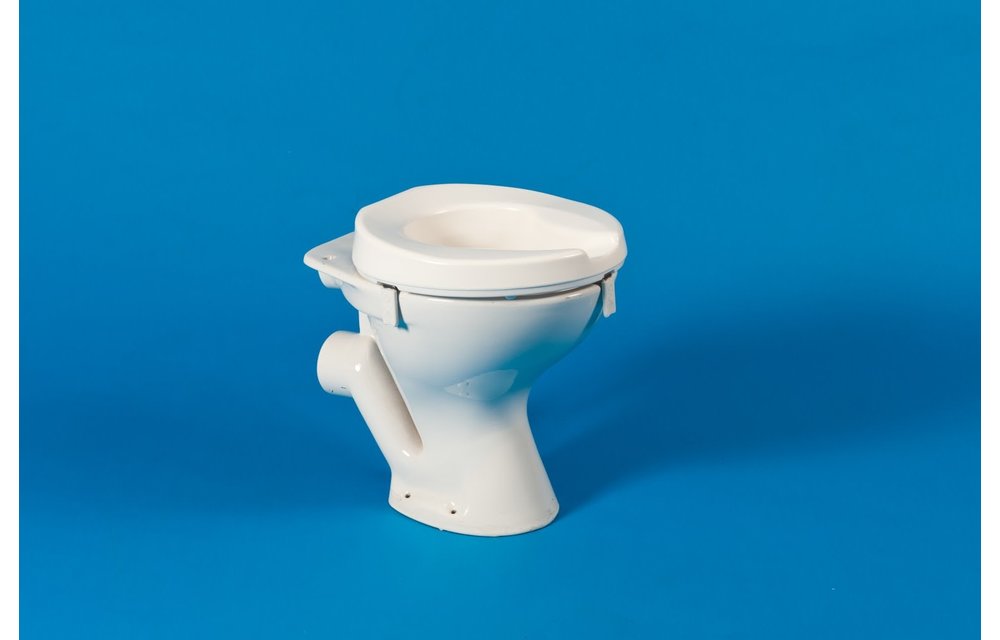 Ashby Melton Raised Toilet Seat