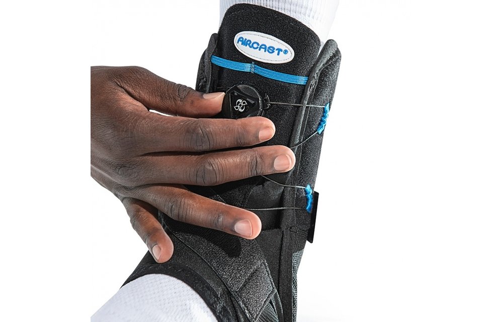 Aircast Airsport Ankle Brace