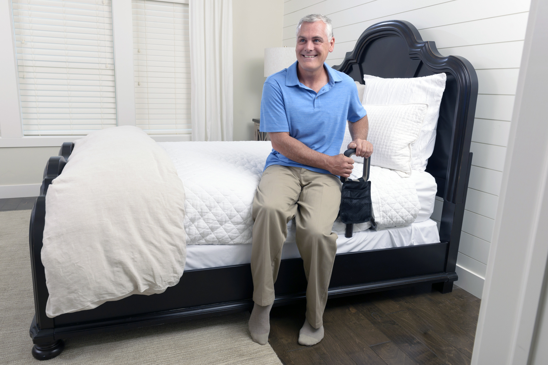 STN-Stander Stander Bed Cane Includes Pouch