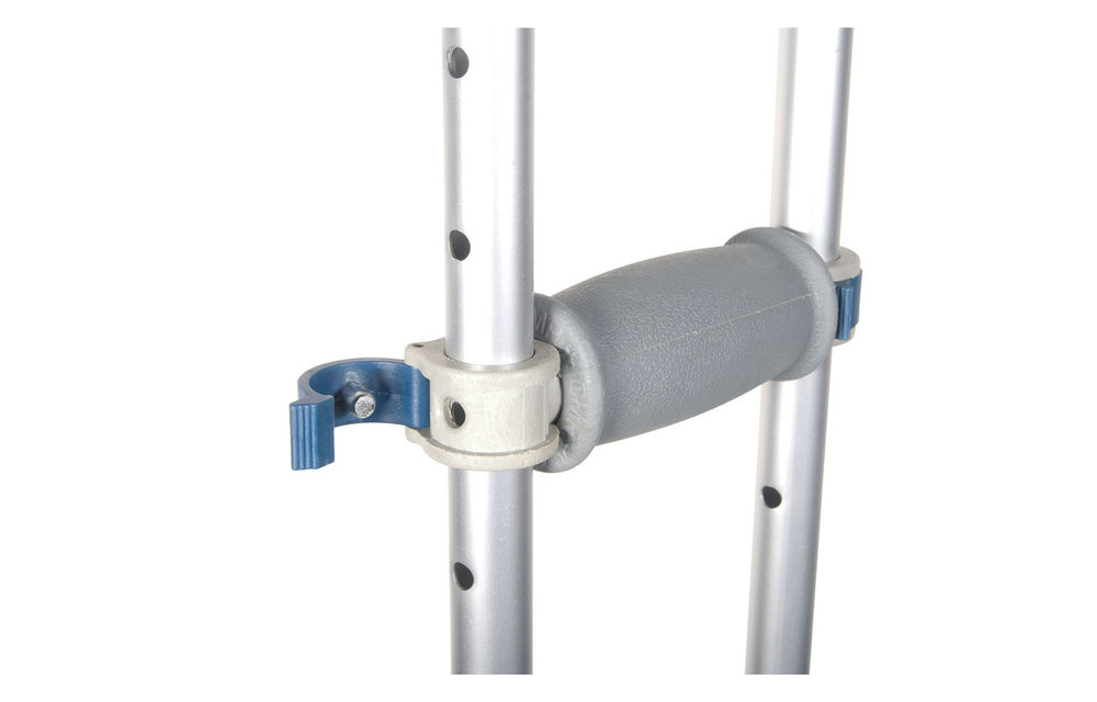Drive Universal Quick Adjust Crutches Range 4'6" - 6'6" Pair 300lb