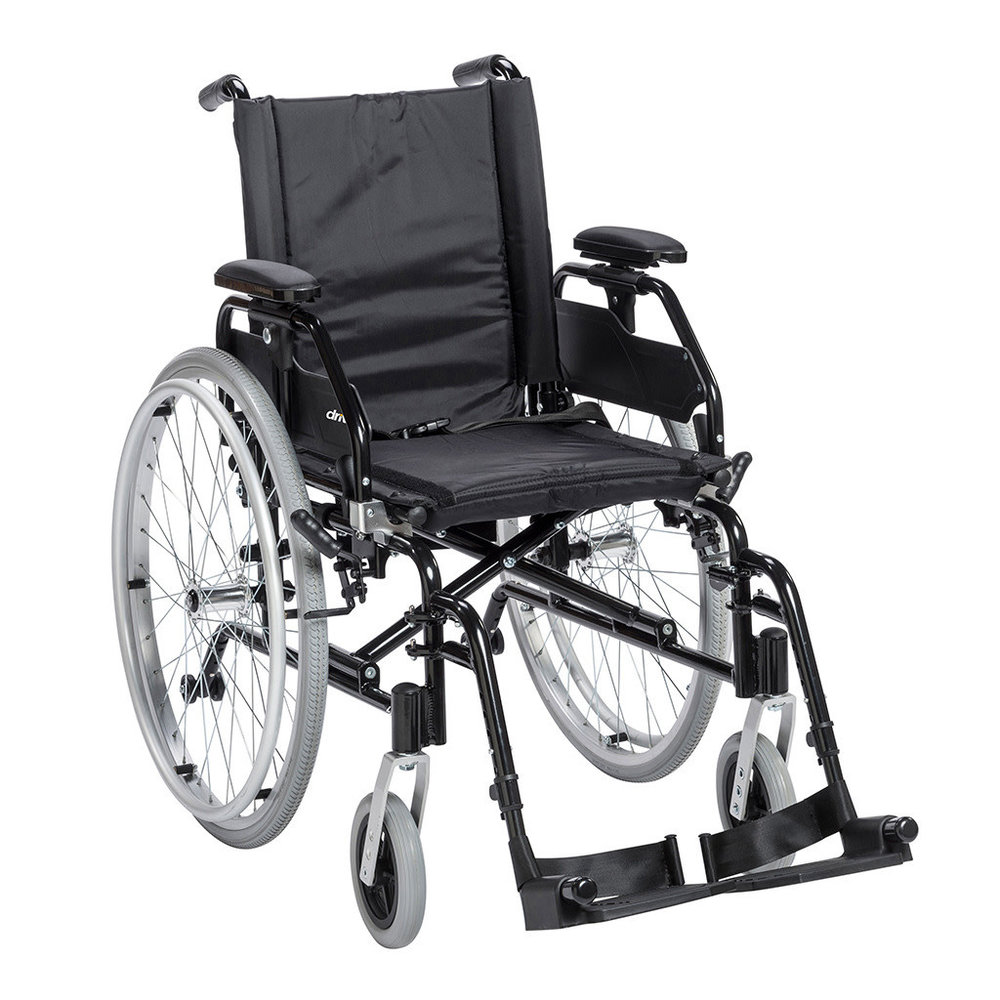 Lynx Ultra Lightweight Wheelchair with Swing Away Leg Rests Med Supplies