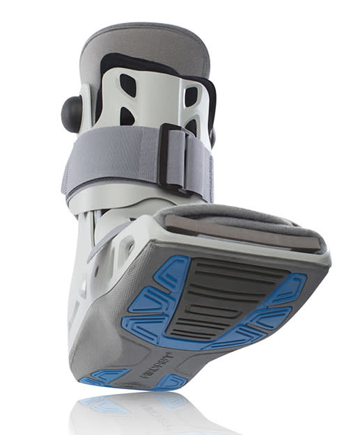 AirSelect Walking Boot Short