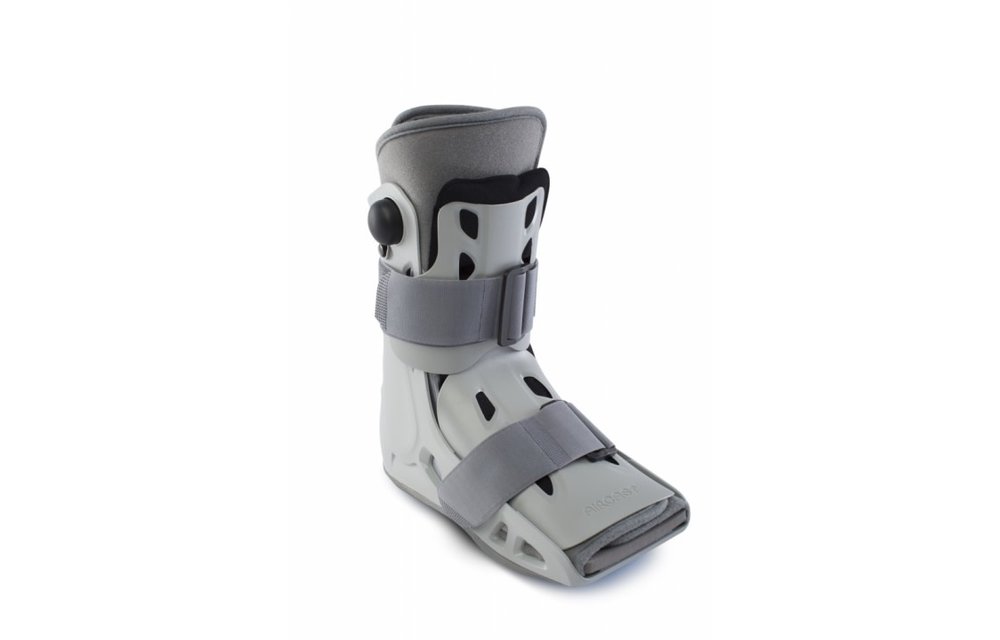 AirSelect Walking Boot Short