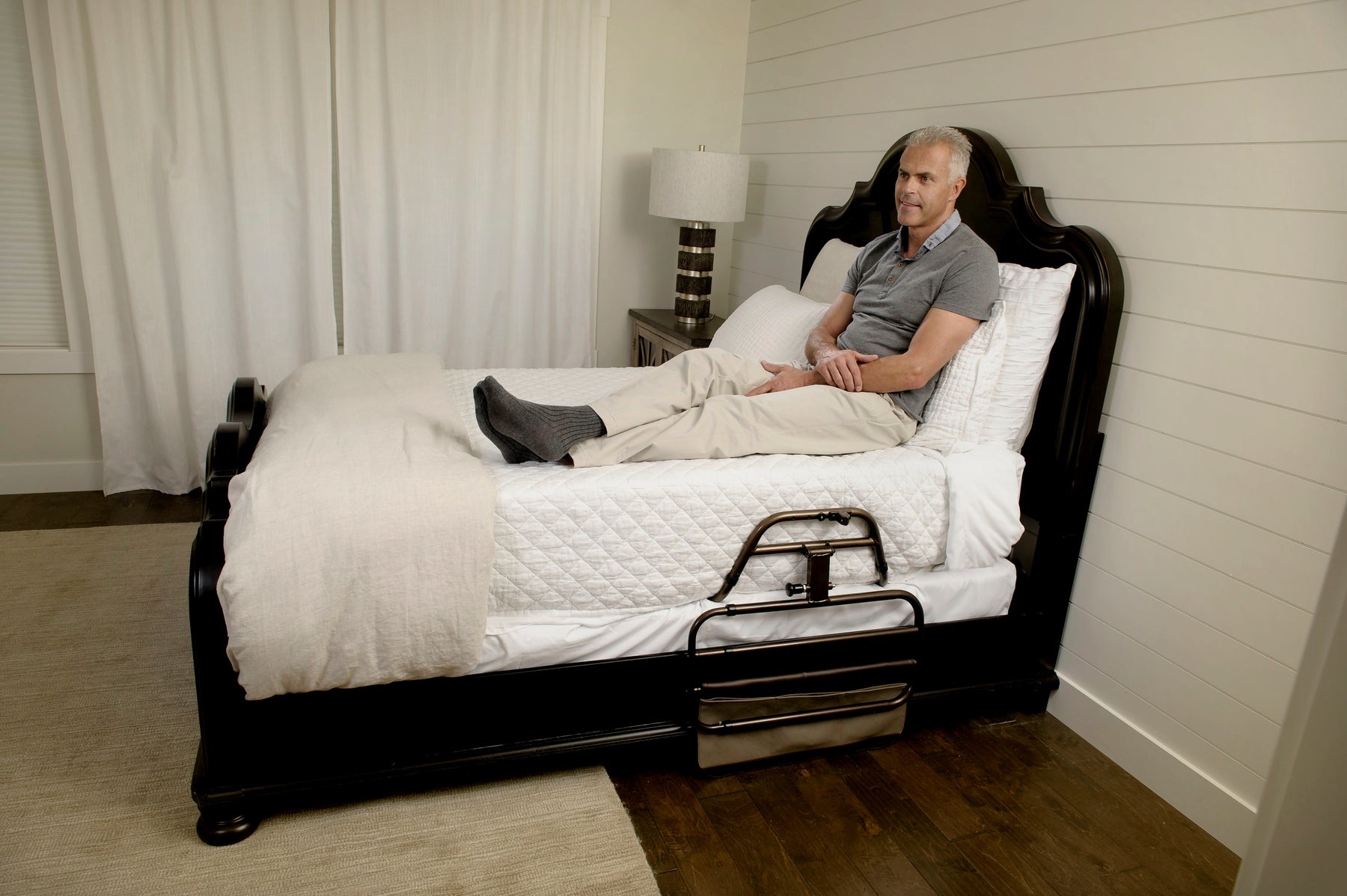 SIG-Signature Stander Stander Signature Life Sleep Safe Bed Rail 300lbs