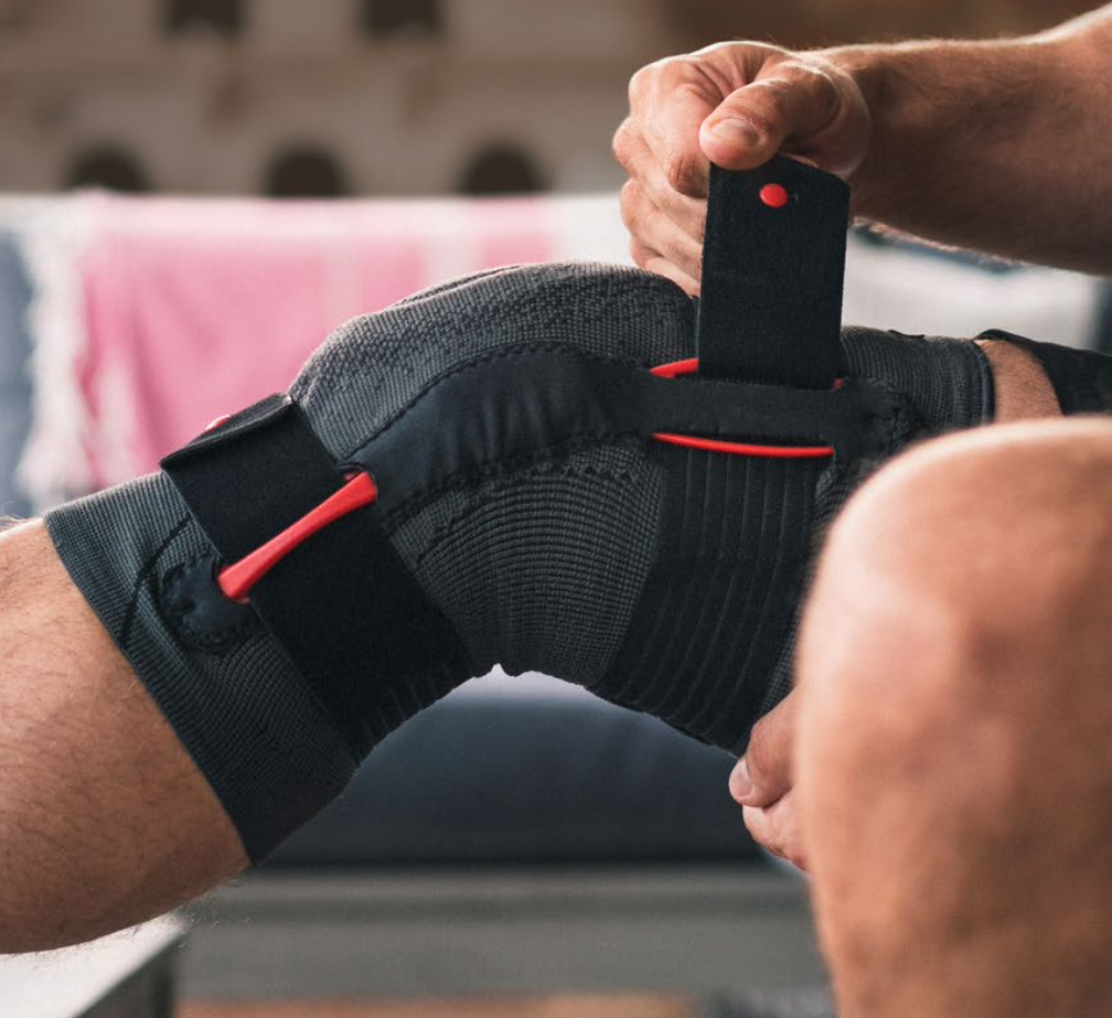 DJO - DJO Global Stabilax Knee Brace