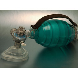 RSC-Rescuer Med-Rescuer® Disposable BVM Resuscitator  Adult