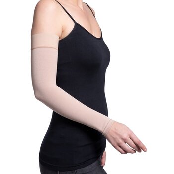 SIGVARIS Sigvaris Advance Arm Sleeve 20-30mmHg Beige w/Grip Top