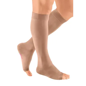 MDV-Mediven Mediven Plus 20-30 mmHg Knee High Extra Wide Silicone Band Beige SZ 5