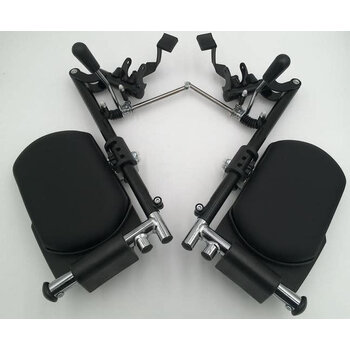 Drive Medical Drive Lynx Swing-Awayelevlegrest Wheelchair Footrests