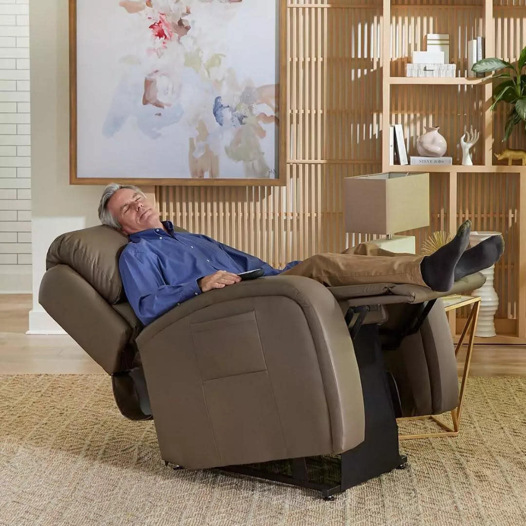 Med Supplies Renewal Electric Power Sleeper Lift Chair Day