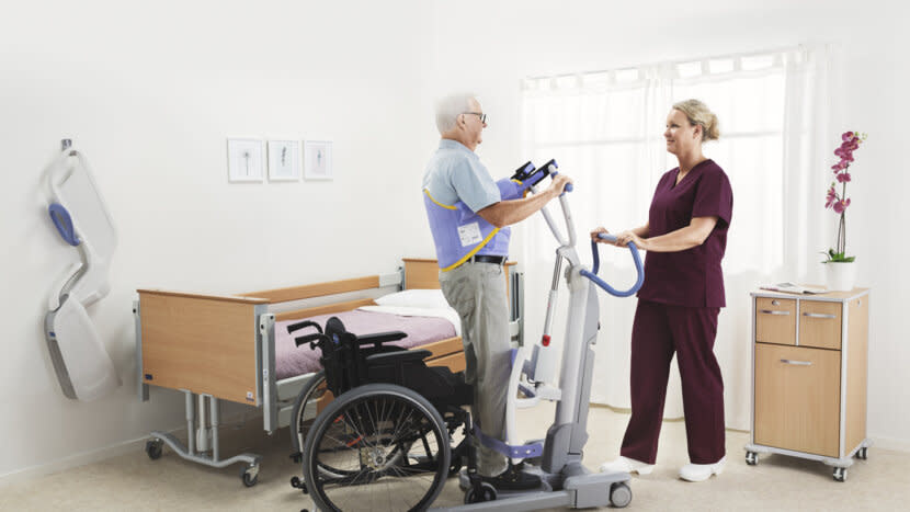 Arjo Sara Flex lift - Sit-to-stand movement aid
