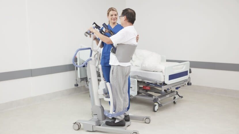 Arjo Sara Flex lift - Sit-to-stand movement aid