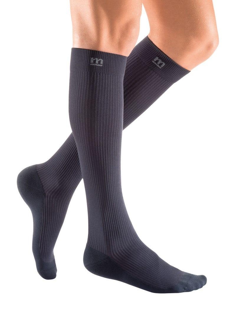 Mediven Medi Active 20-30 mmHg Compression Knee High Sz 3 Petite Black