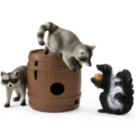 Schleich Hunt for the Nut