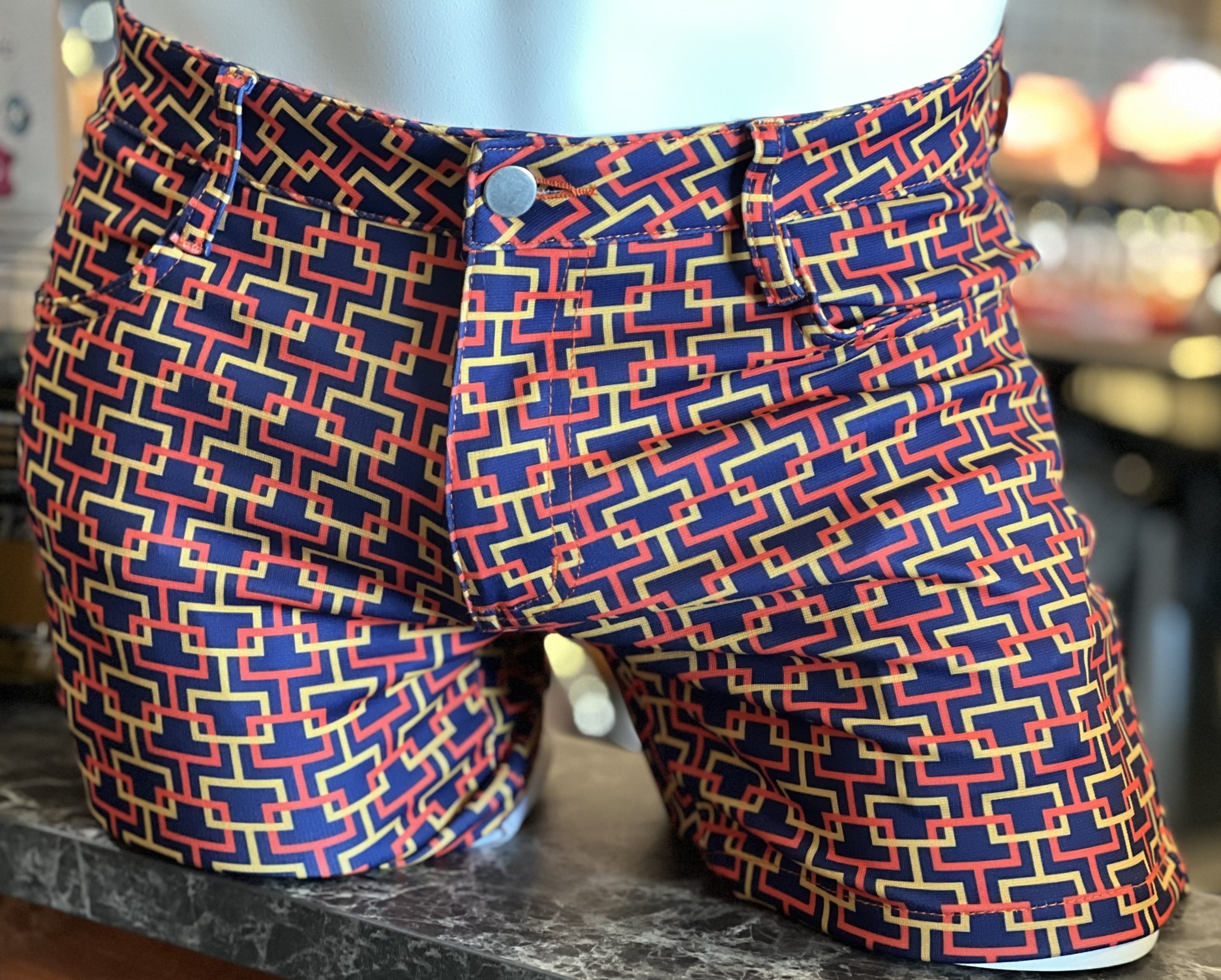 Bear Wear Dad Short 69, Cube Chains