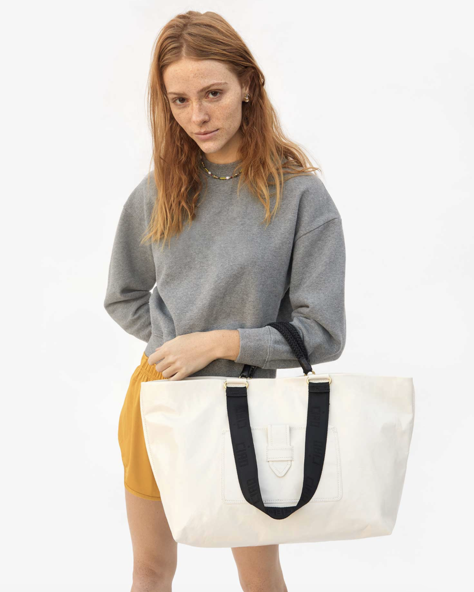 Grande Bateau Tote Rowe Boutique