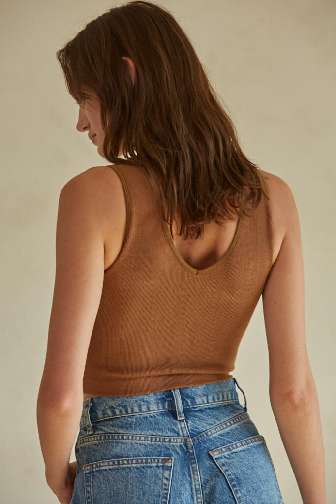 By Together Seamless Ribbed U/V Neck Crop Tank