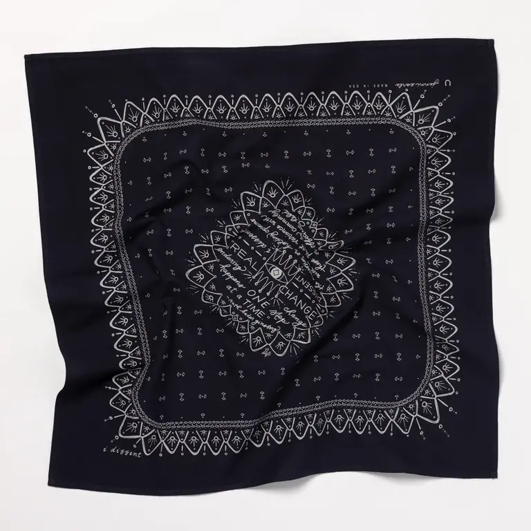 Jenni Earle "i dissent" bandana