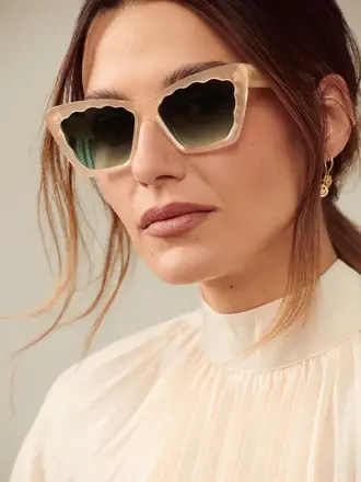 Krewe Brigitte I Blonde